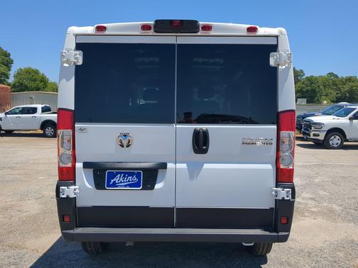 Bright White Clearcoat 2026 RAM ProMaster 1500 Low Roof