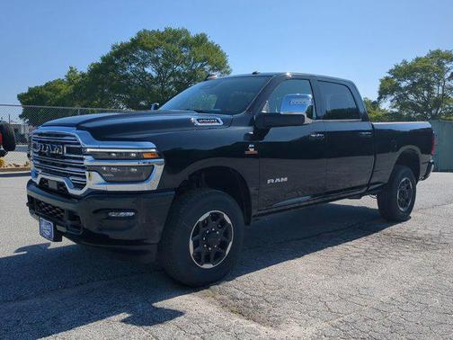 2025 RAM 2500 Laramie Crew Cab 4x4 6'4' Box