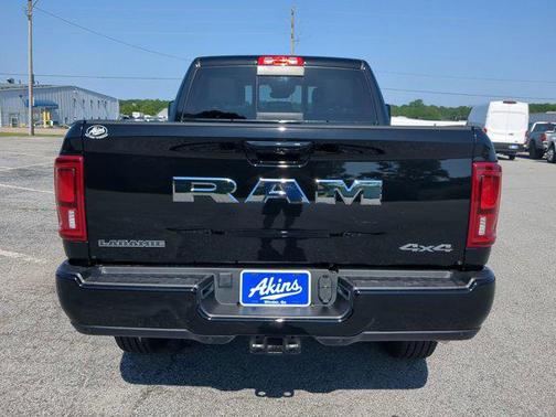 2025 RAM 2500 Laramie Crew Cab 4x4 6'4' Box