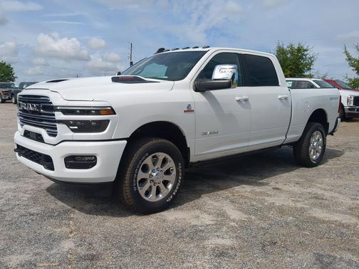Bright White Clearcoat 2026 RAM 2500 Laramie Crew Cab 4x4 6'4' Box