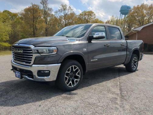Granite Crystal Metallic Clearcoat 2026 RAM 1500 Laramie
