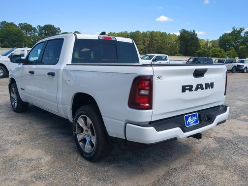 Bright White Clearcoat 2026 RAM 1500 Express