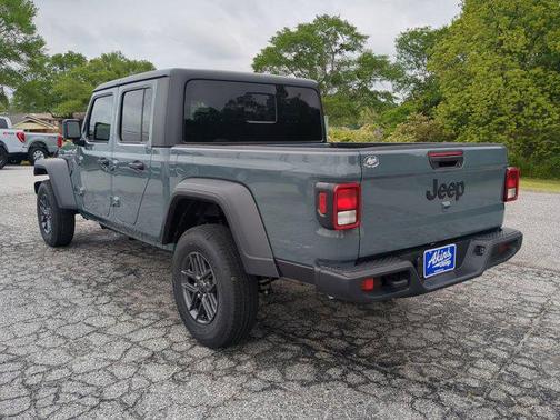 2025 Jeep Gladiator Sport S