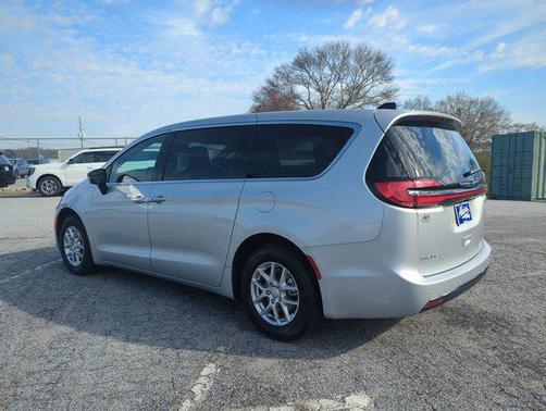 2026 Chrysler Pacifica L