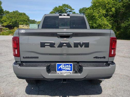 Ceramic Gray Clearcoat 2026 RAM 2500 Laramie Crew Cab 4x4 6'4' Box