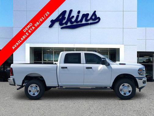 2025 RAM 2500 Tradesman Crew Cab 4x4 6'4' Box