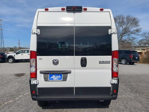 Bright White Clearcoat 2026 RAM ProMaster 2500 Tradesman