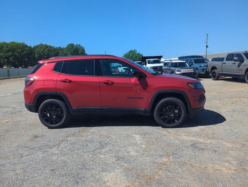 Red Hot Pearlcoat 2026 Jeep Compass Sport