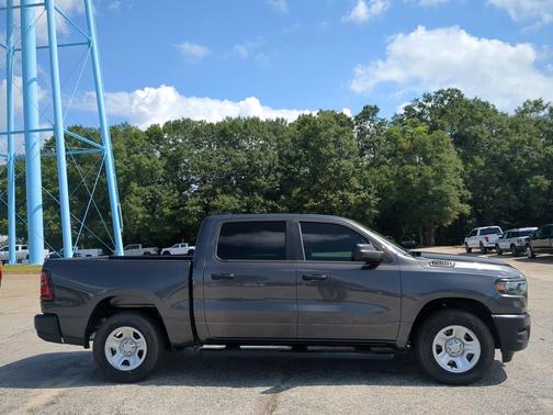 Granite Crystal Metallic Clearcoat 2026 RAM 1500 Tradesman