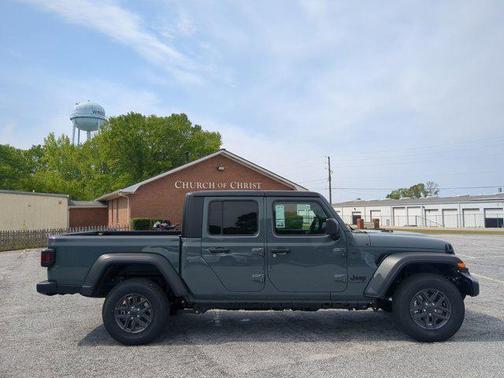 2025 Jeep Gladiator Sport S