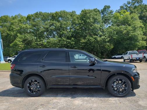 DB Black Clearcoat 2026 Dodge Durango GT RWD