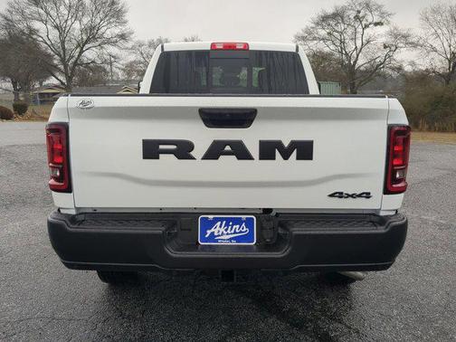 2026 RAM 2500 Tradesman Crew Cab 4x4 6'4' Box