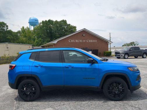 2025 Jeep Compass Latitude