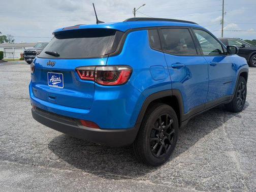 2025 Jeep Compass Latitude