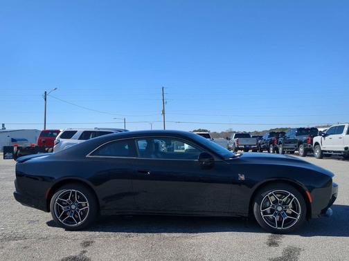 Diamond Black Crystal Pearlcoat 2026 Dodge Charger Scat Pack