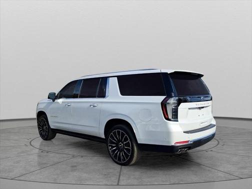 2025 Chevrolet Suburban 4WD High Country
