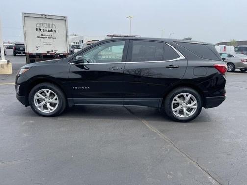 Photo 3 of 23 of 2019 Chevrolet Equinox 1LT