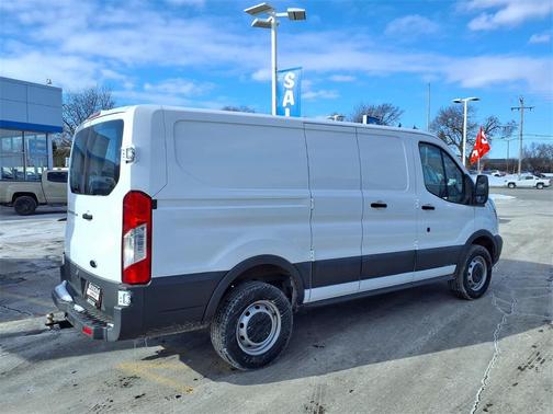 2017 Ford Transit-250 Base