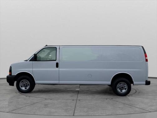 2021 GMC Savana 2500 Work Van