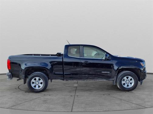 2018 Chevrolet Colorado WT