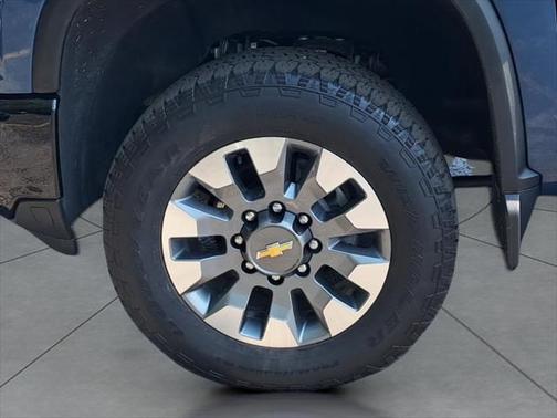 2024 Chevrolet Silverado 2500 Custom