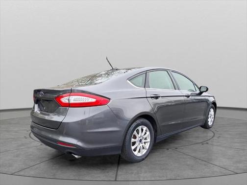 2015 Ford Fusion S