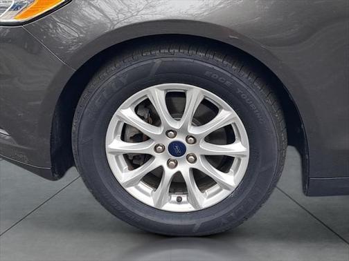 2015 Ford Fusion S
