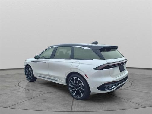 2024 Lincoln Nautilus Black Label