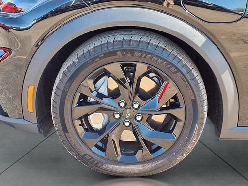 2024 Ford Mustang Mach-E Select