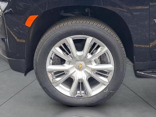 2023 Chevrolet Tahoe 4WD High Country