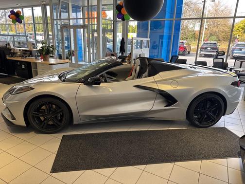 2026 Chevrolet Corvette Stingray w/3LT