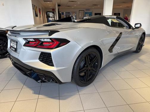 2026 Chevrolet Corvette Stingray w/3LT