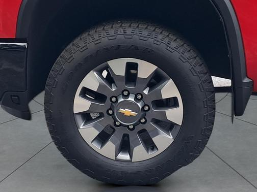 2024 Chevrolet Silverado 2500 Custom