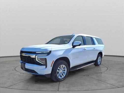 2025 Chevrolet Suburban LS
