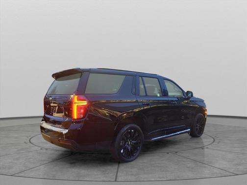 2023 Chevrolet Tahoe 4WD RST