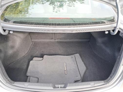 2012 Hyundai ELANTRA Limited