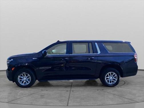 2023 Chevrolet Suburban LS