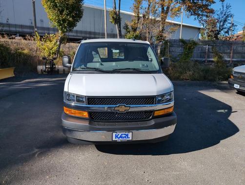2025 Chevrolet Express 3500 RWD 3500 Extended Wheelbase WT