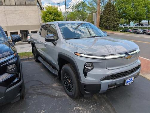 2025 Chevrolet Silverado EV LT