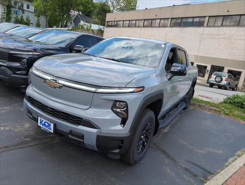 2025 Chevrolet Silverado EV LT