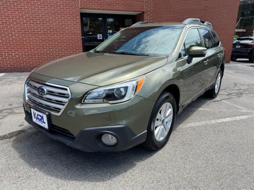 Wilderness Green Metallic 2017 Subaru Outback 2.5i Premium