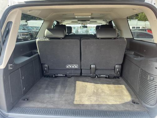 2012 Chevrolet Suburban 1500 LT