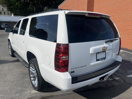 2012 Chevrolet Suburban 1500 LT