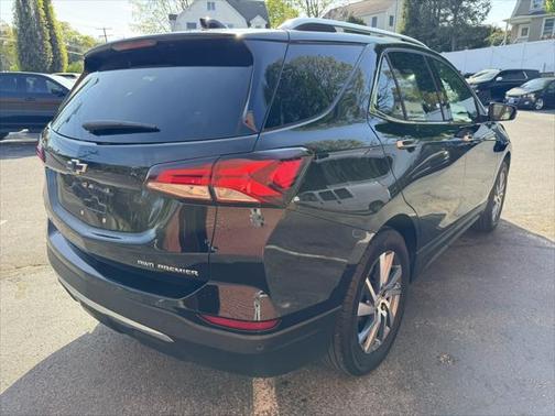 2022 Chevrolet Equinox Premier w/1LZ