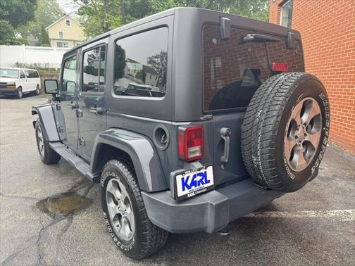 2017 Jeep Wrangler Unlimited Sahara
