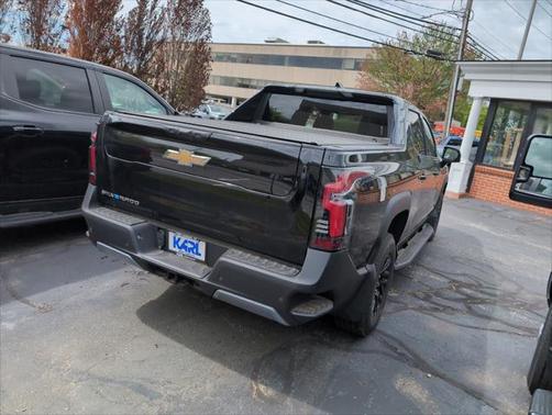 2025 Chevrolet Silverado EV LT