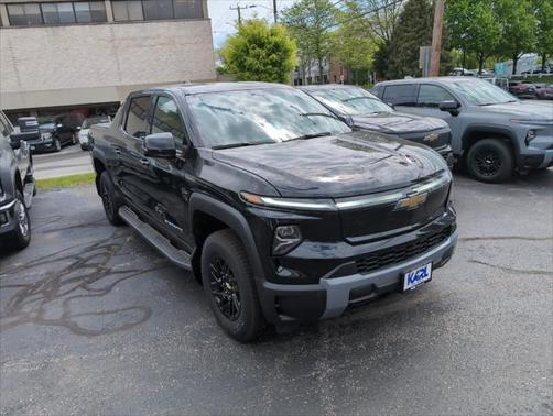 2025 Chevrolet Silverado EV LT