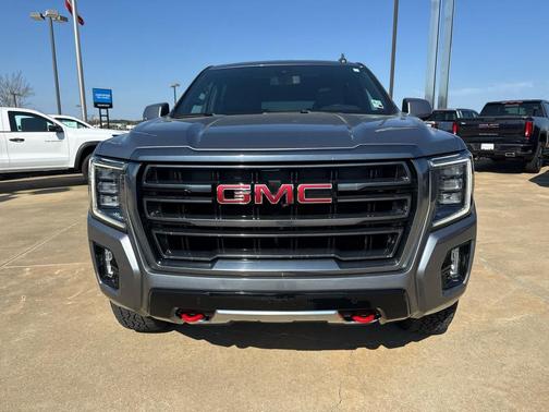 2022 GMC Yukon XL 4WD AT4