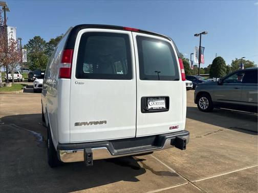 2022 GMC Savana 2500 Work Van