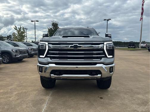 2025 Chevrolet Silverado 2500 LTZ